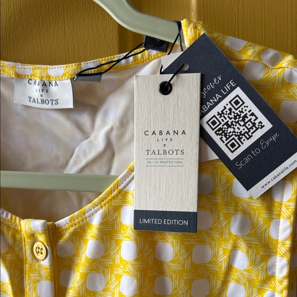 Cabana life UPF 50 Sleeveless Yellow gingham Shift Dress NWT - Picture 4 of 9